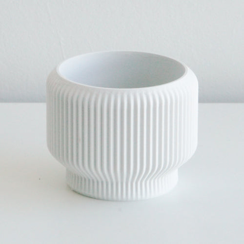 White Cedar planter with a ribbed finish